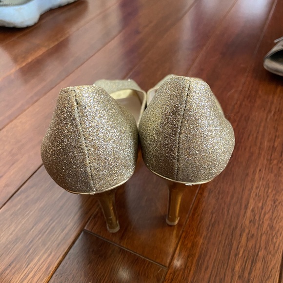 Good heels - Picture 3 of 4